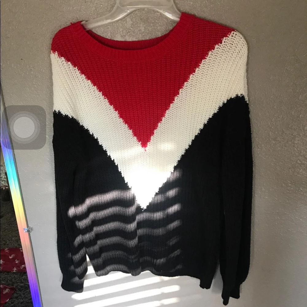 NWT chevron sweater